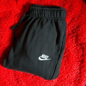 Nike Sportswear Club Fleece